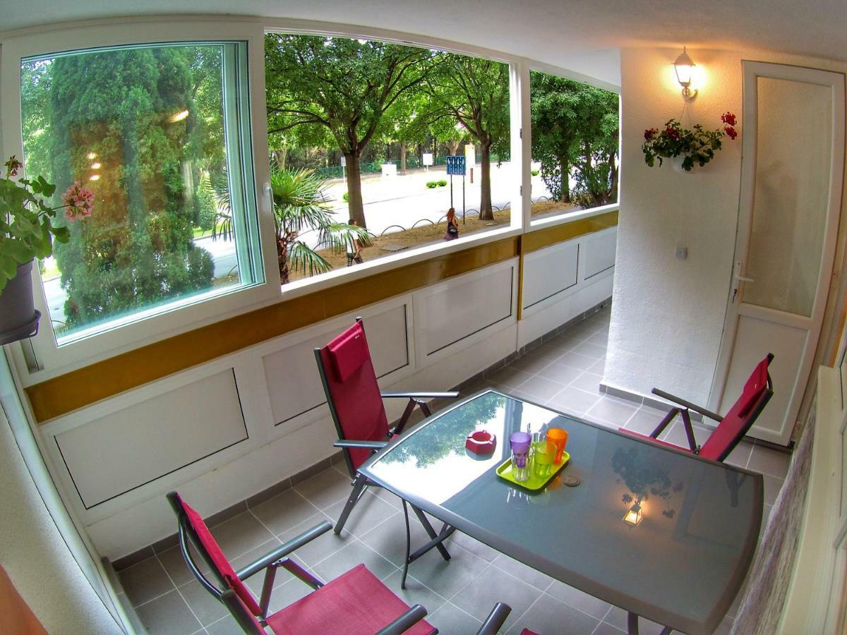 Apartment Suzana 2Br Split With Balcony Exteriör bild